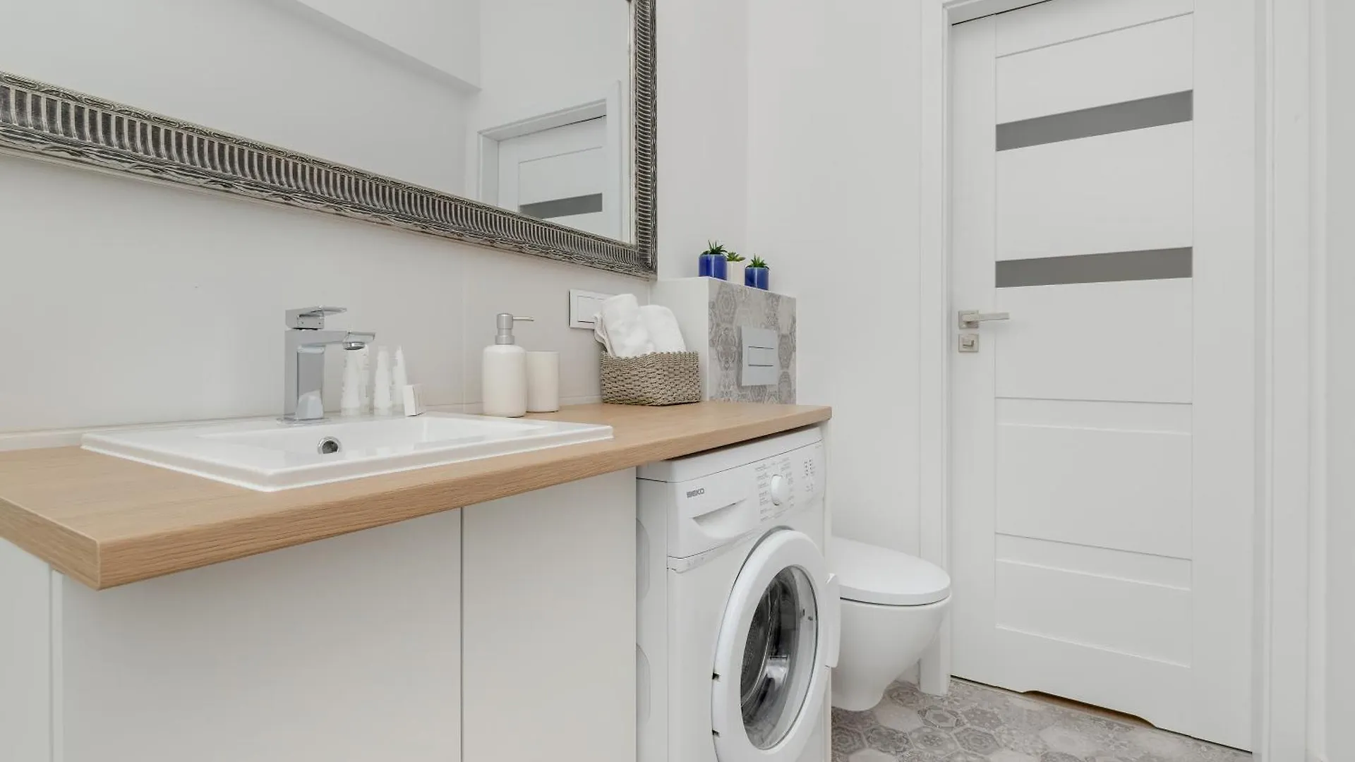 Apartments Lagiewniki Gdansk By Noclegi Renters بولندا